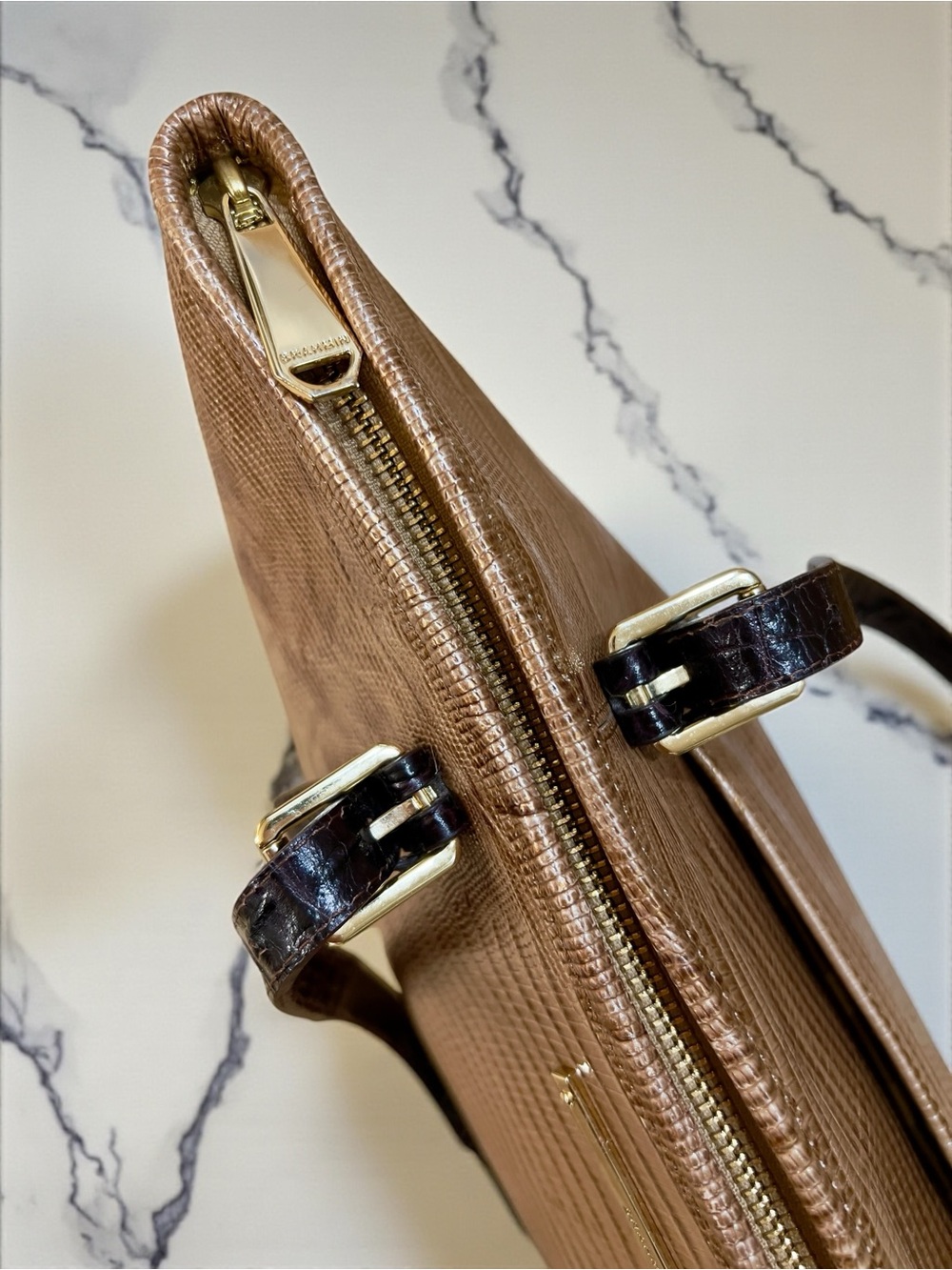 Pristine! Brahmin Leather Medium Asher Shoulder Bag, Gold Brown Croco & Lizard - Picture 7 of 13